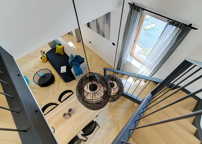 Mare Sano 2 Bedroom #9 With Pool By Irundo