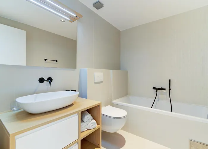 Mare Sano 2 Bedroom #9 With Pool By Irundo *