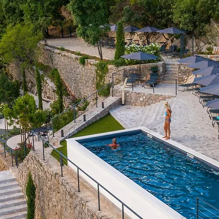 Mare Sano 2 Bedroom #9 With Pool By Irundo אופטיה